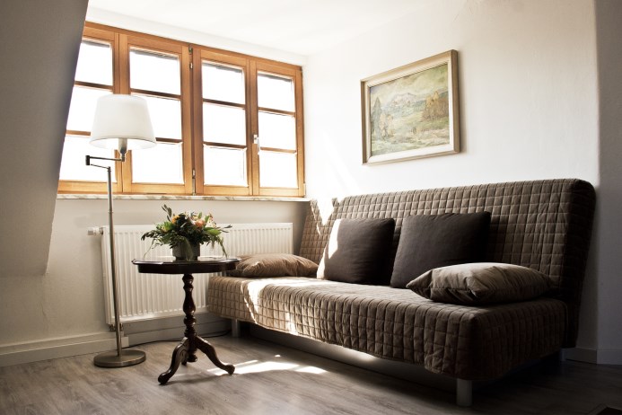 Wohnbereich mit Schlafsofa Wohnbereich mit Schlafsofa